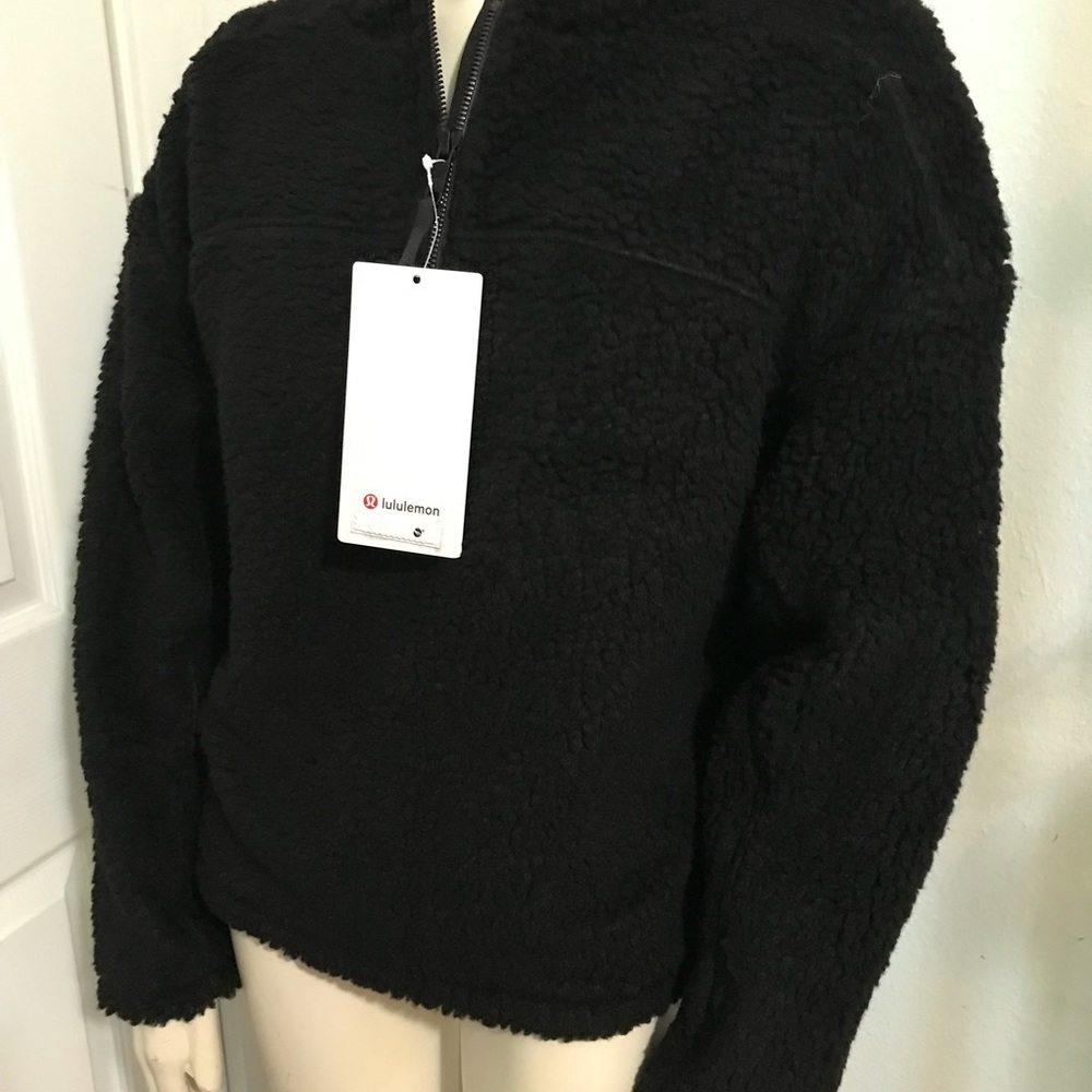 New Lululemon jacket size 8